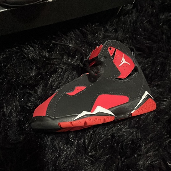 Jordan - Picture 3 of 5